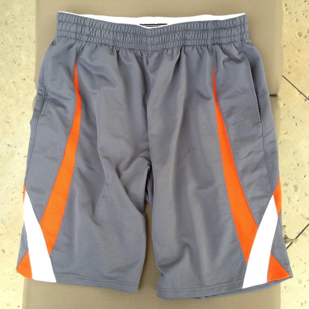 Men's Champs Shorts 🖤